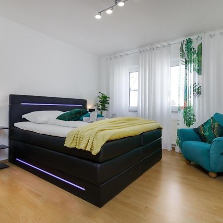 2 Zimmer Wohnung, Kueche, Bad, Balkon, Netflix Alzey Buitenkant foto