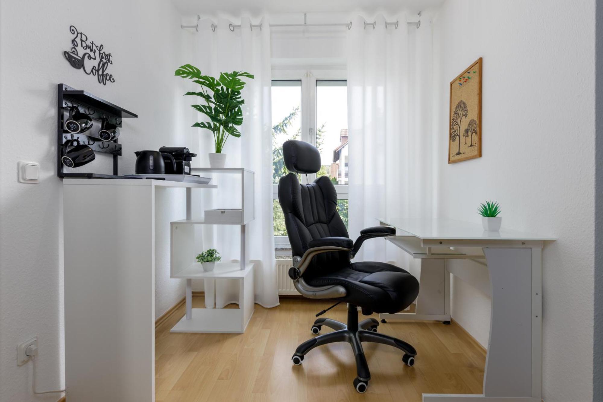 2 Zimmer Wohnung, Kueche, Bad, Balkon, Netflix Alzey Buitenkant foto