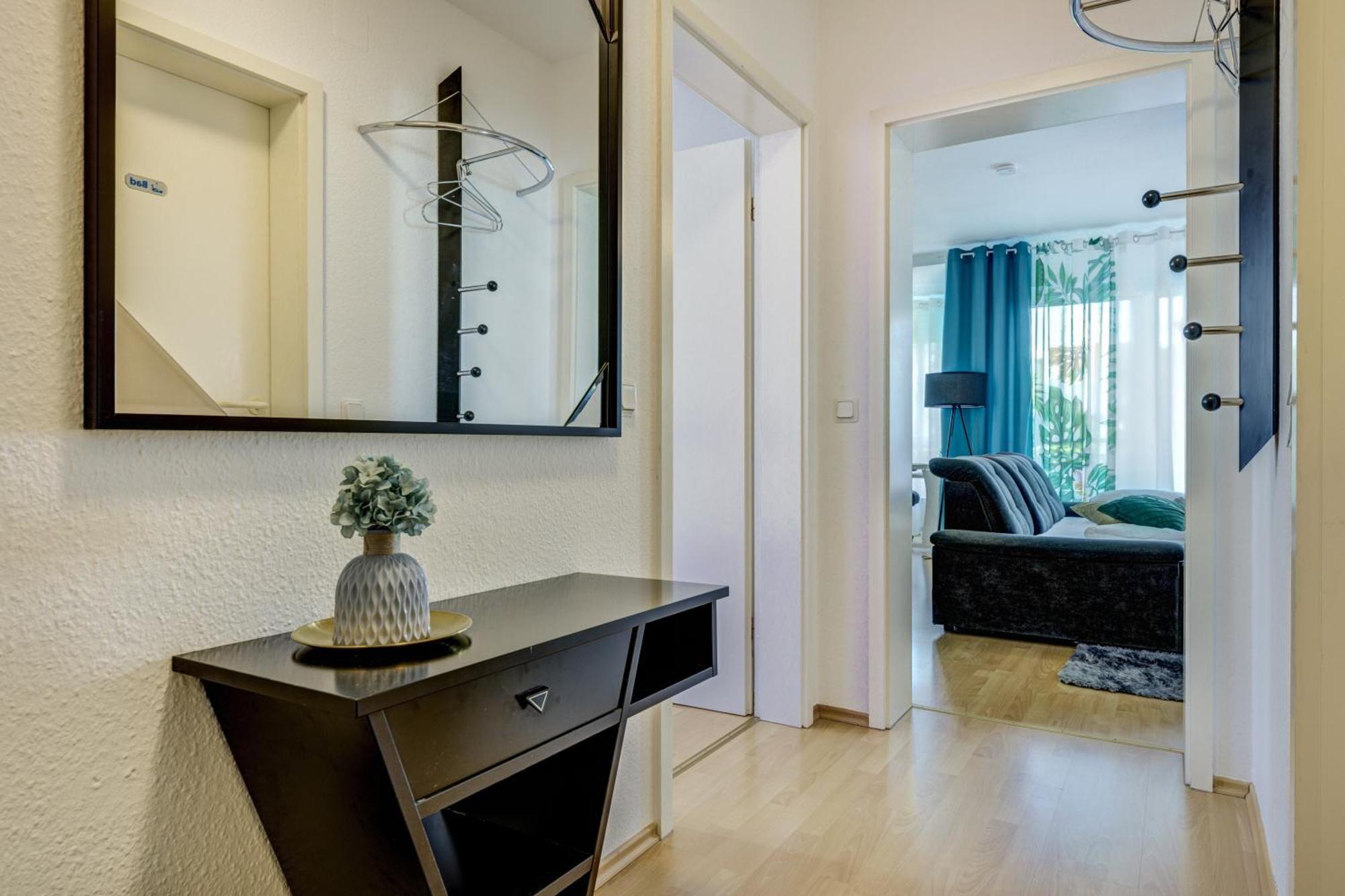 2 Zimmer Wohnung, Kueche, Bad, Balkon, Netflix Alzey Buitenkant foto